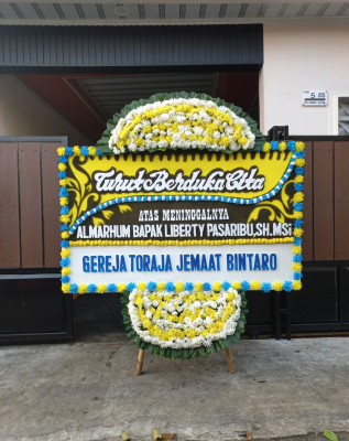 Papan Bunga Duka di Tanjung Aua Nan Xx